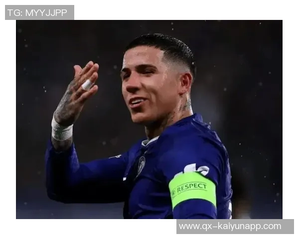 加纳乔透露与马雷斯卡谈转会并称与恩佐关系密切