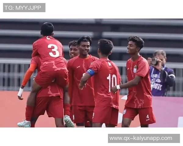 中国香港提前出局亚洲杯新加坡41年后重返赛场逆转胜利